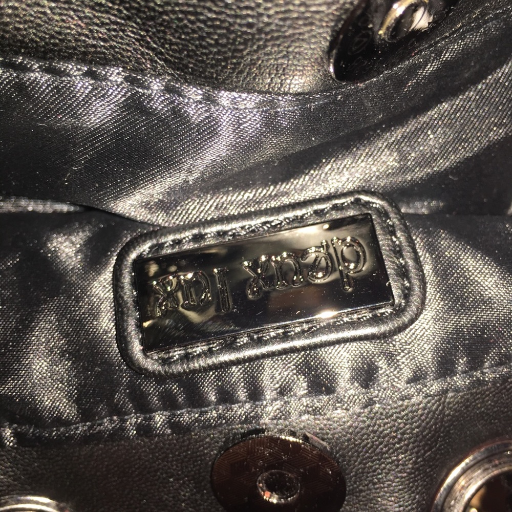 Purse - Picture 4 of 6